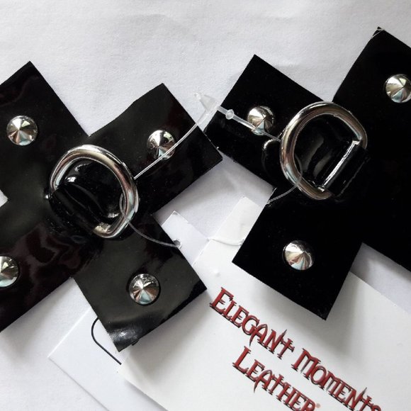 Vinyl Pasties One Size - Picture 1 of 2